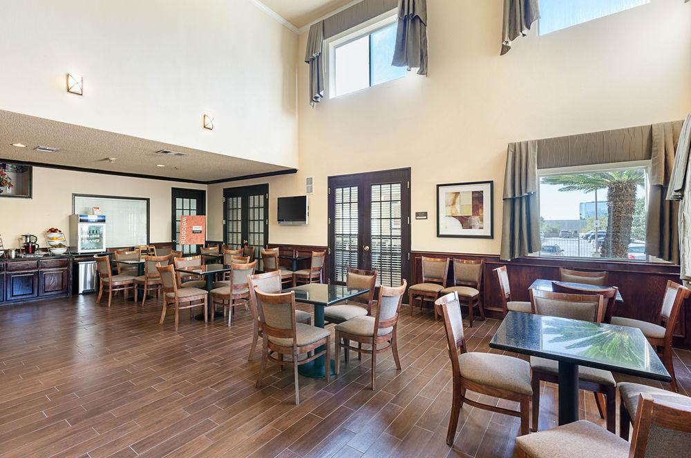 Comfort Suites San Antonio Airport North Esterno foto