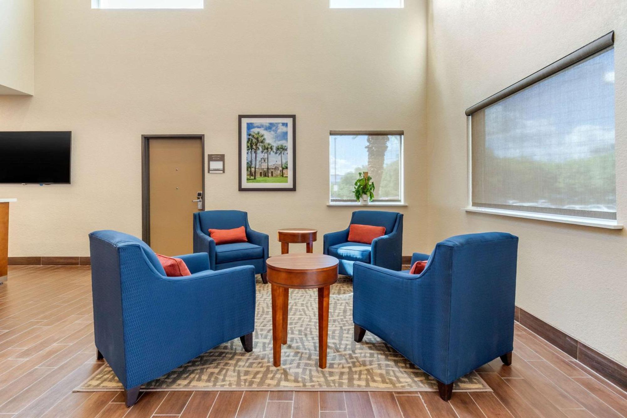 Comfort Suites San Antonio Airport North Esterno foto